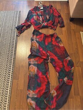 EUC authentic Rat & Boa Sheer Tie-Front two piece set in Red Watercolor Print